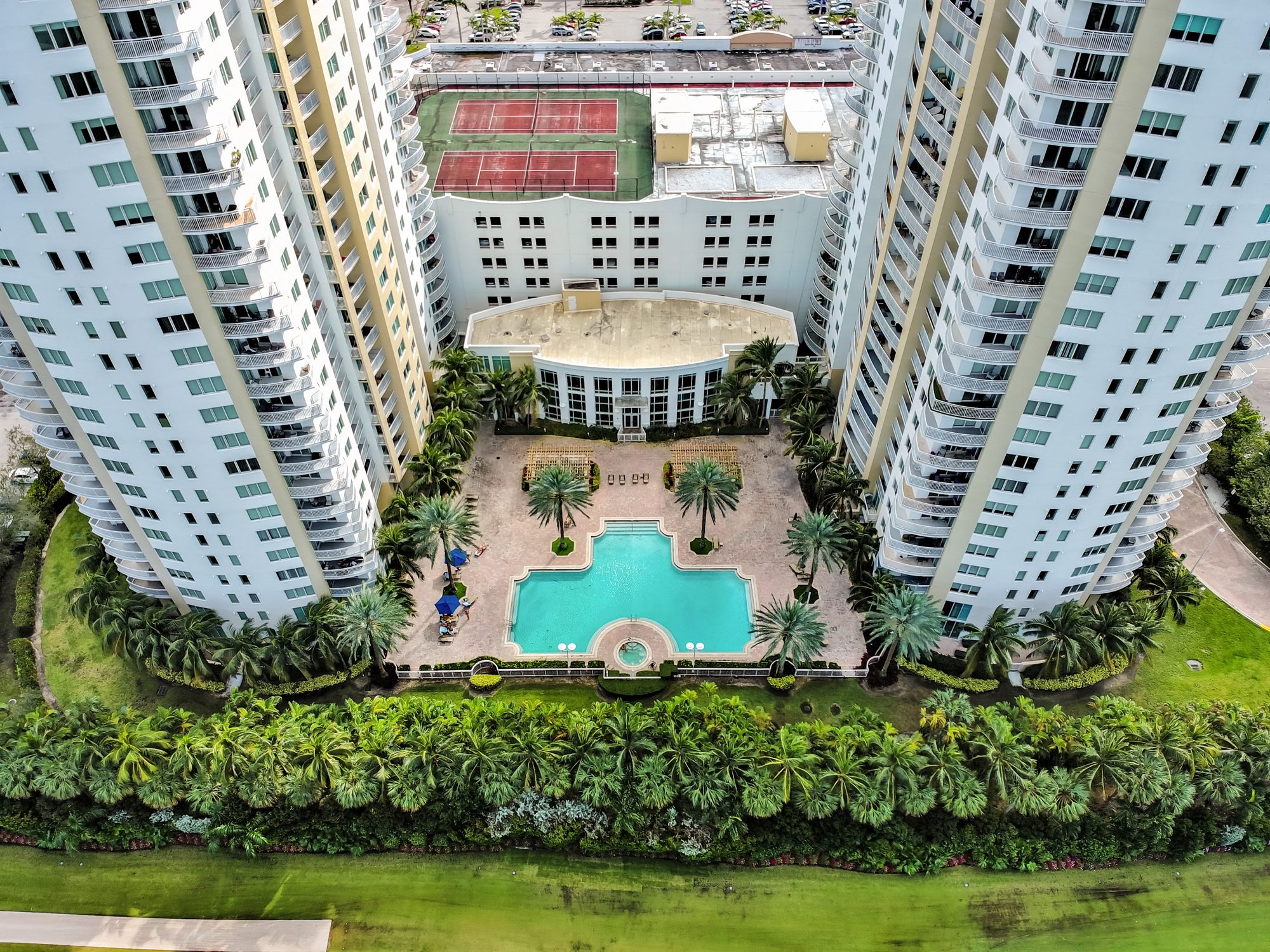 Aerial exterior editing sample